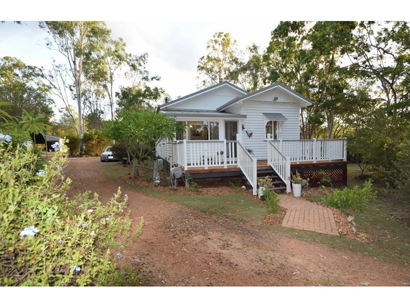 49 Laurel Street, Esk QLD 4312
