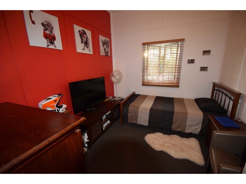 49 Laurel Street, Esk QLD 4312