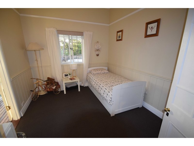 49 Laurel Street, Esk QLD 4312