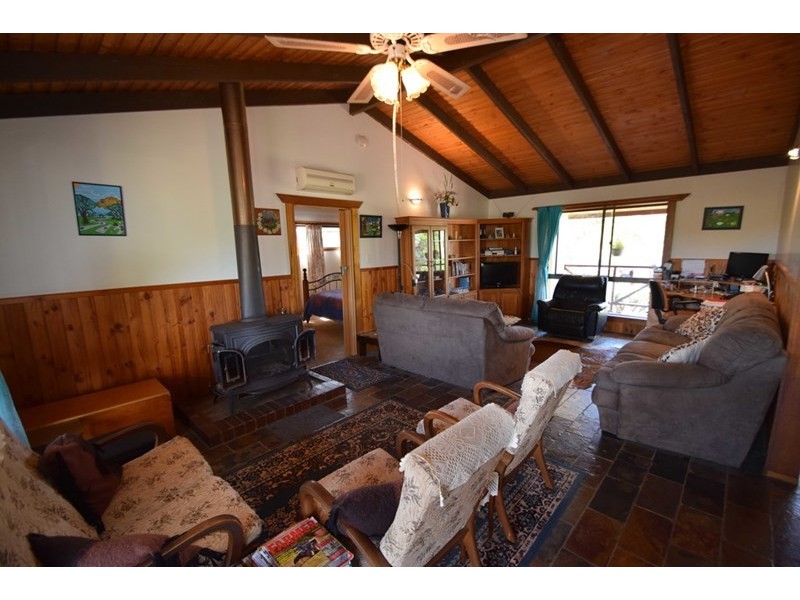 1062 Cooyar Mount Binga Road, Mount Binga QLD 4306