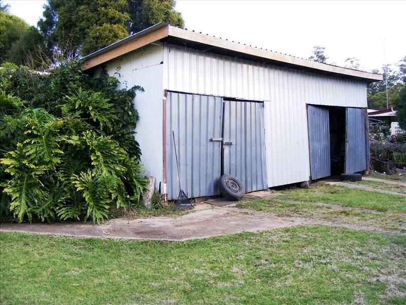 10-12 Steven Street, Blackbutt QLD 4306