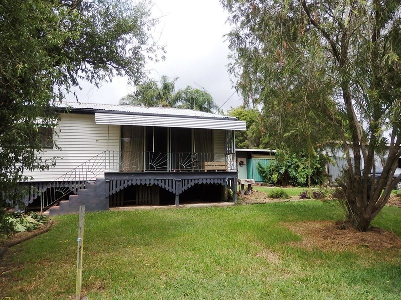 10-12 Steven Street, Blackbutt QLD 4306