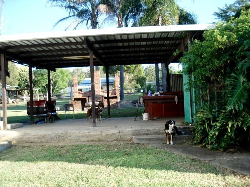 10-12 Steven Street, Blackbutt QLD 4306