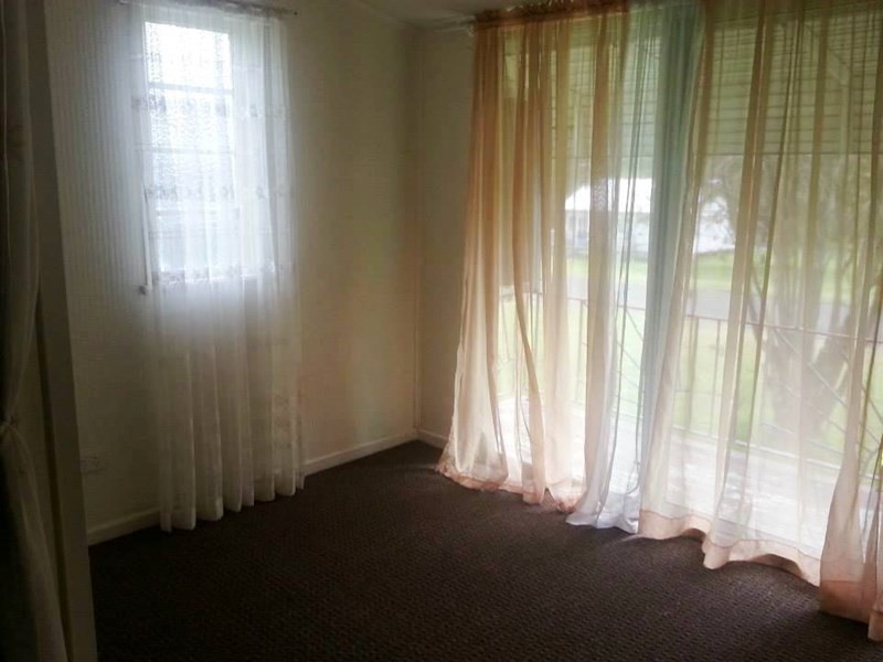 10-12 Steven Street, Blackbutt QLD 4306