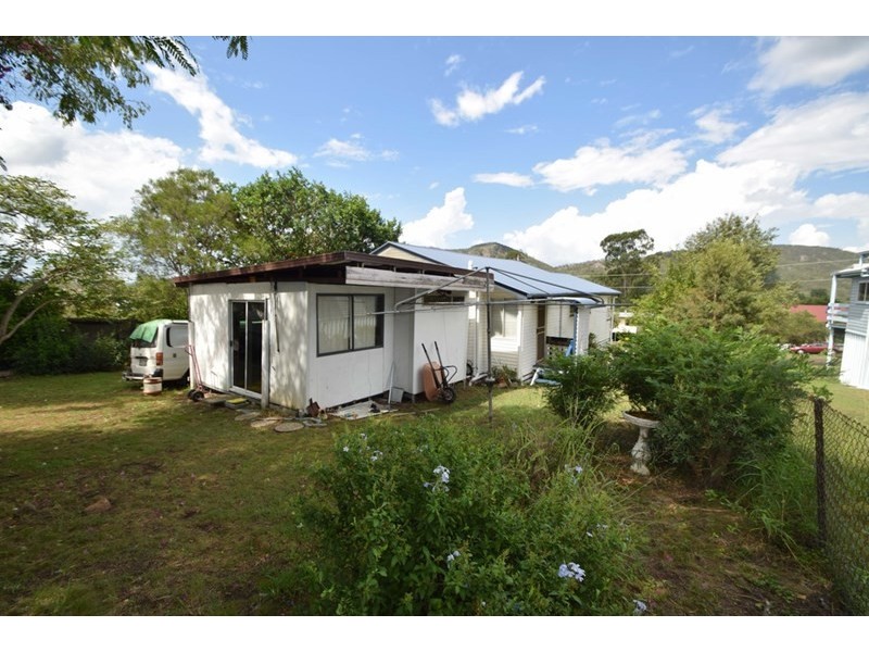 23 Mack Street, Esk QLD 4312