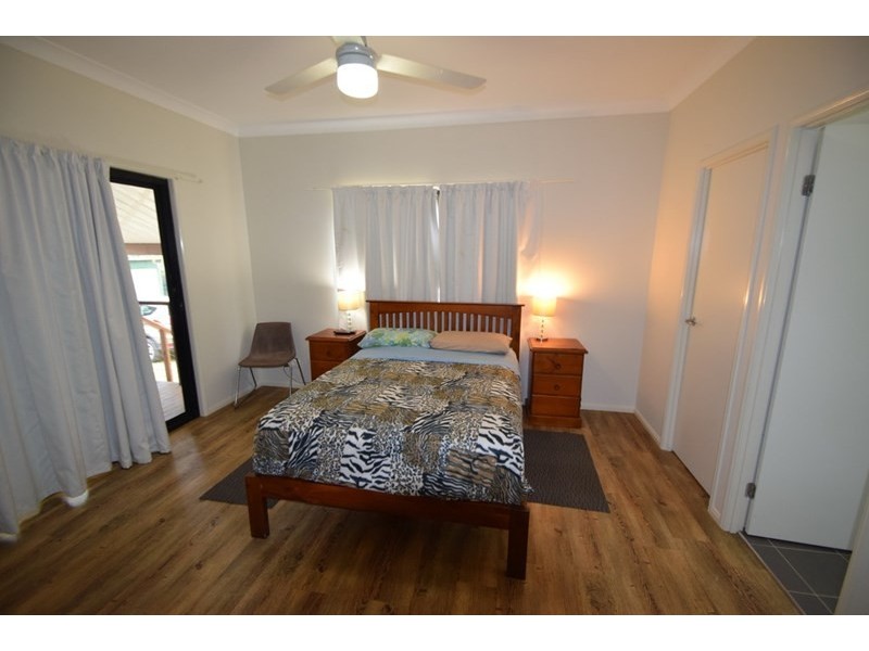 97 Outlook Drive, Esk QLD 4312