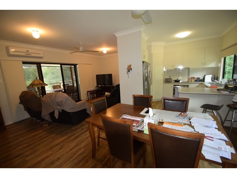 97 Outlook Drive, Esk QLD 4312