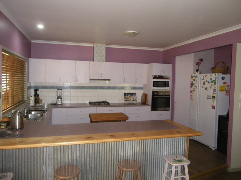 23 Arthur Street, Kingaroy QLD 4610