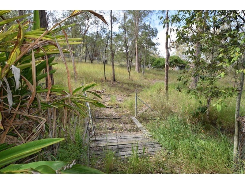 92 Reids Avenue, Wivenhoe Pocket QLD 4306