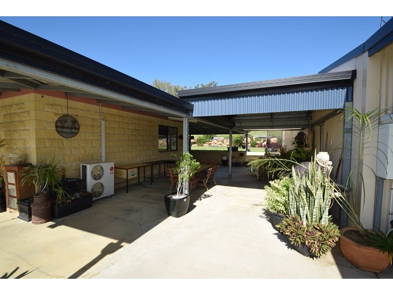 5583 Brisbane Valley Highway, Esk QLD 4312