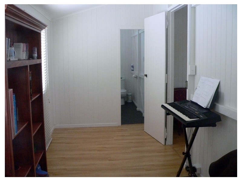 68 George Street, Toogoolawah QLD 4313