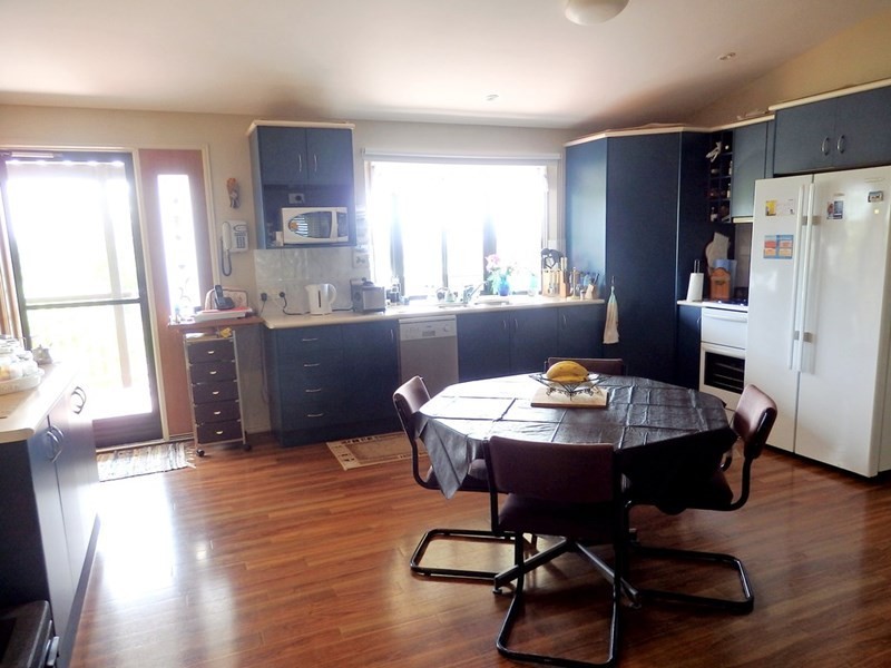 72 Fulham Street, Toogoolawah QLD 4313