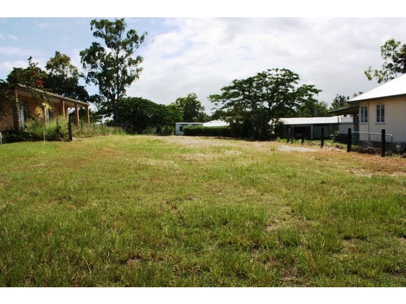 77 Eskdale Road, Toogoolawah QLD 4313