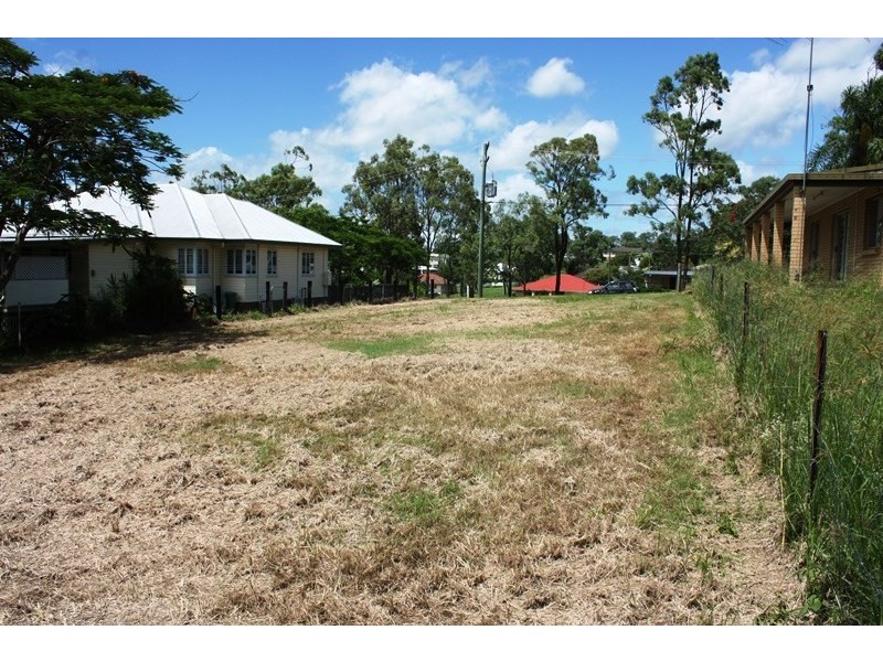 77 Eskdale Road, Toogoolawah QLD 4313