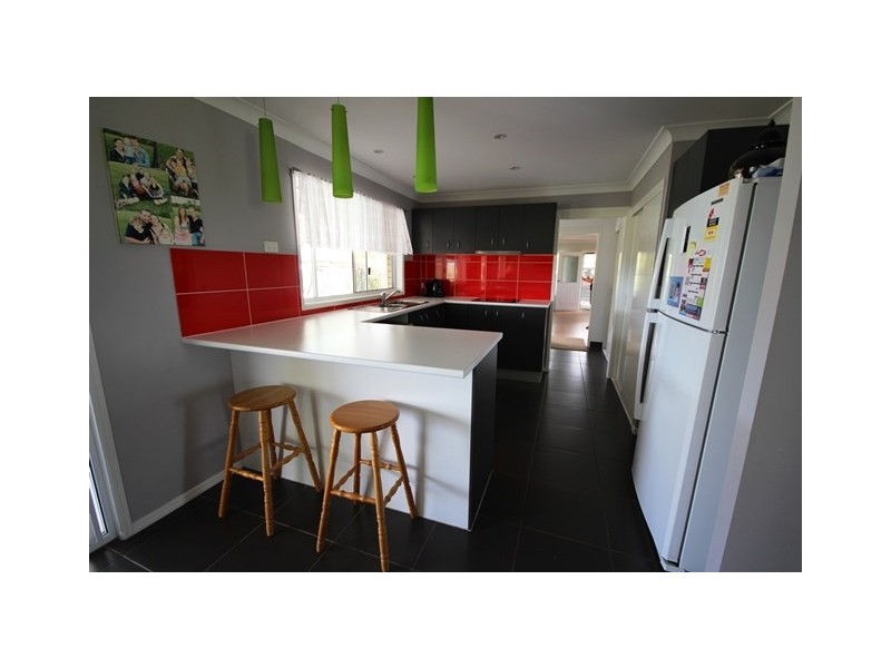 11 Sienna Place, Woolmar QLD 4515