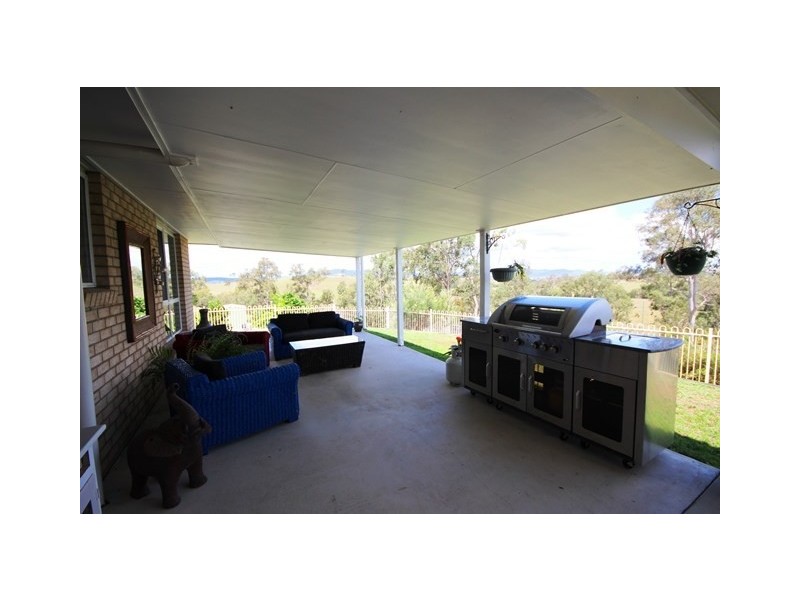 11 Sienna Place, Woolmar QLD 4515