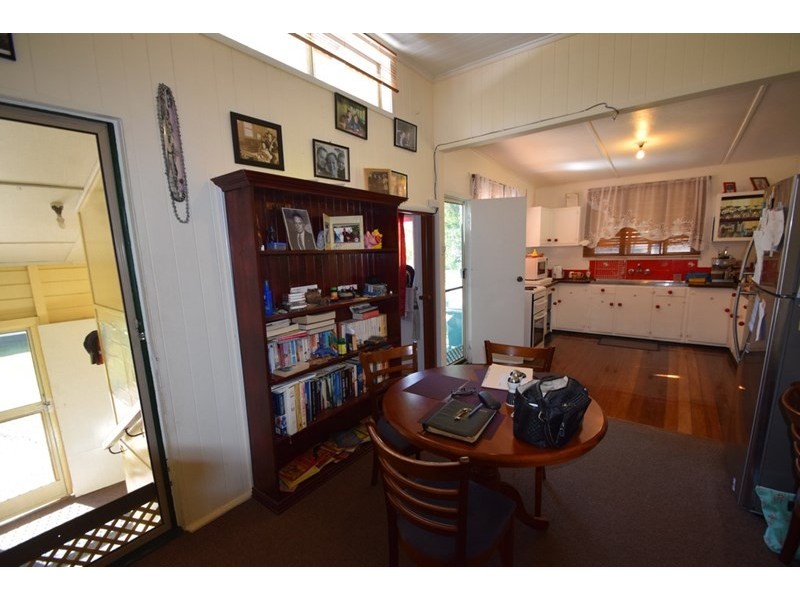 23 Scott Street, Benarkin QLD 4306