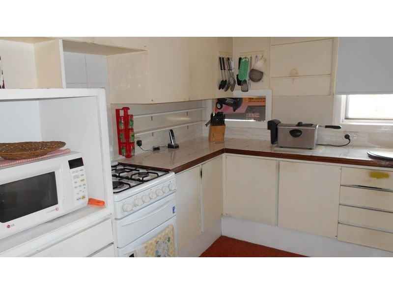 18 Colin Street, Moore QLD 4306