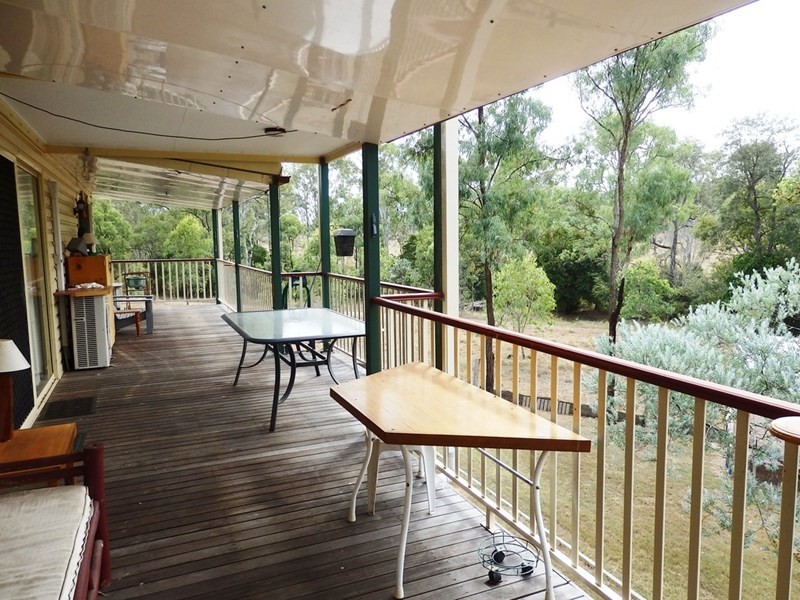 33 Alice Street, Linville QLD 4306