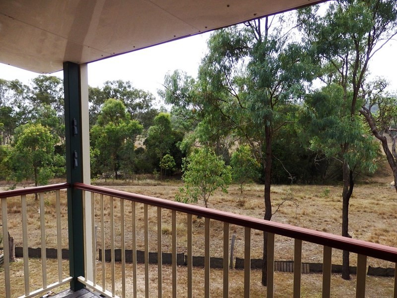 33 Alice Street, Linville QLD 4306