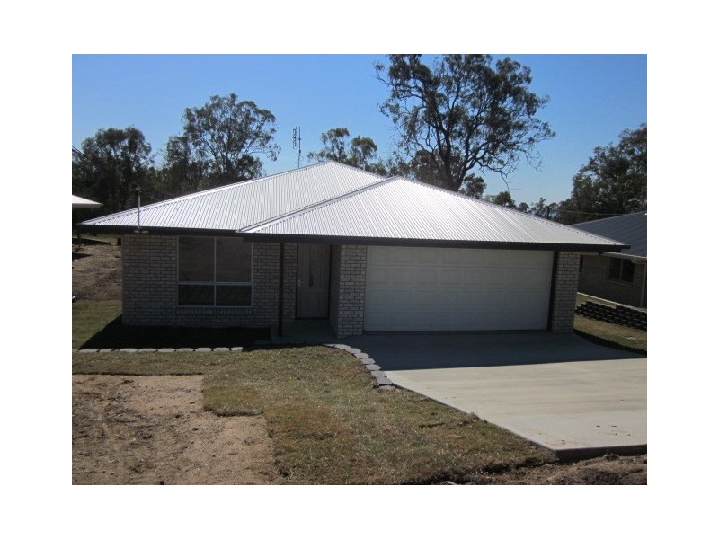 89 Fulham Street, Toogoolawah QLD 4313