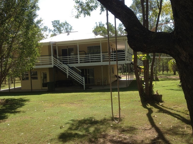 27 Elm Street, Esk QLD 4312