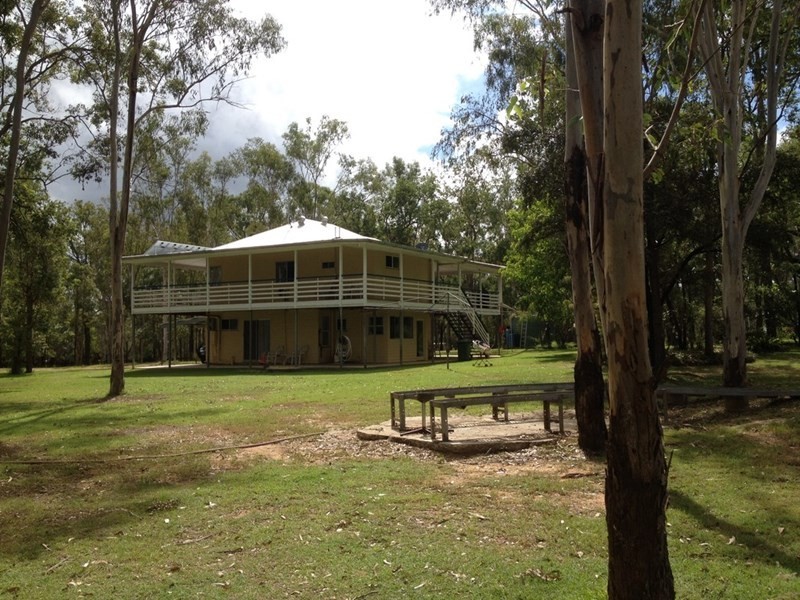 27 Elm Street, Esk QLD 4312