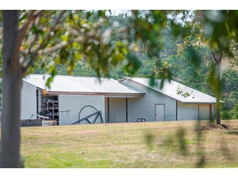 11240 D’Aguilar Highway, Blackbutt QLD 4306