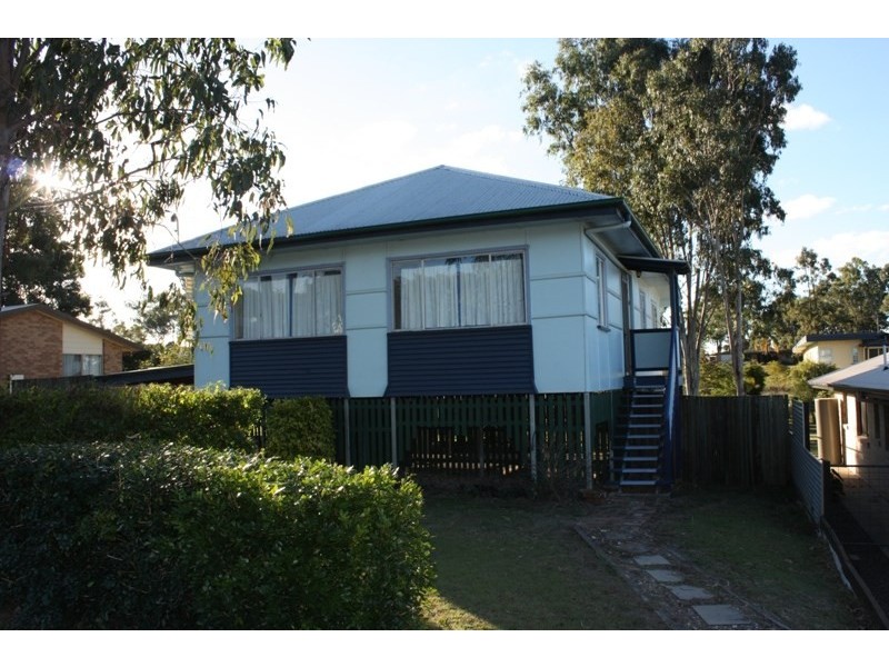 59 Dingyarra Street, Toogoolawah QLD 4313