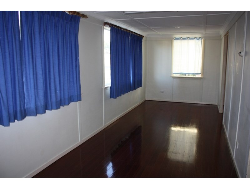 59 Dingyarra Street, Toogoolawah QLD 4313