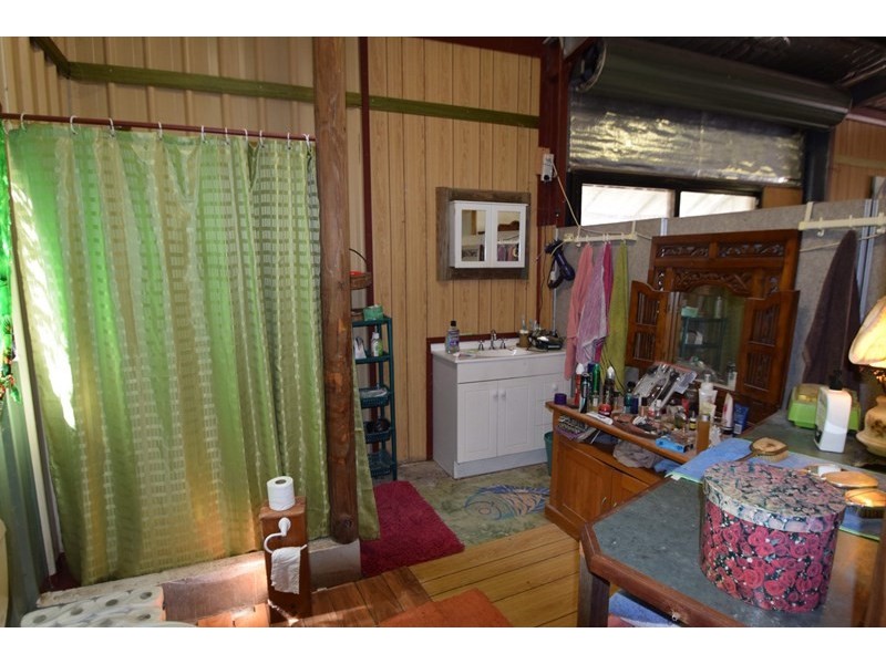 213 Wattle Road, Coominya QLD 4311