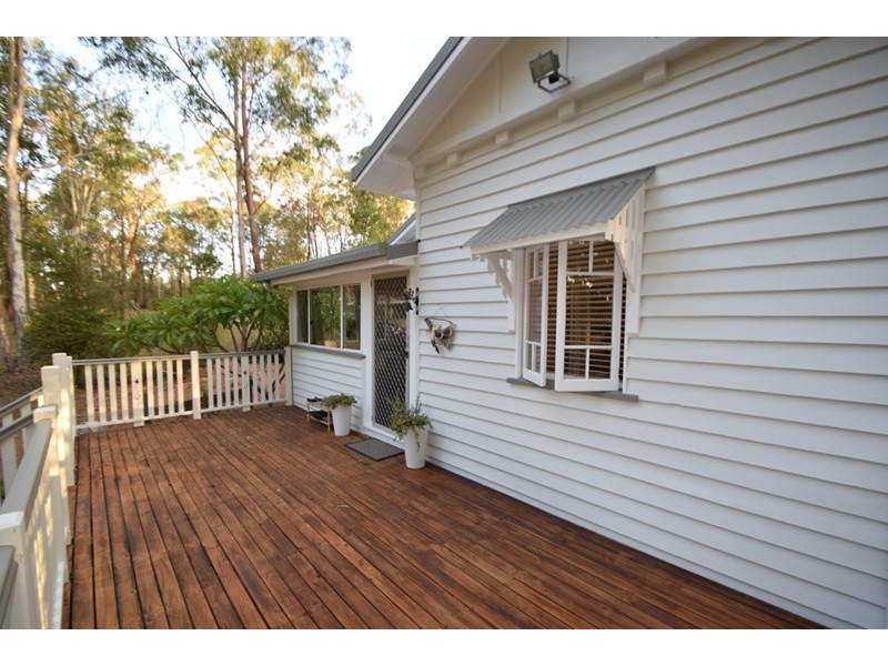 49 Laurel Street, Esk QLD 4312