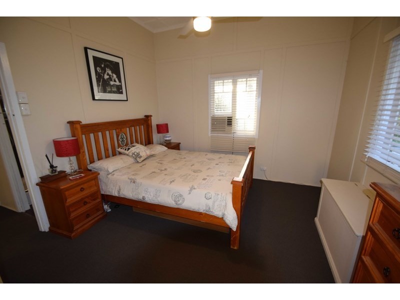 49 Laurel Street, Esk QLD 4312