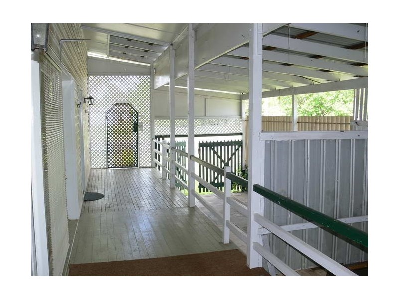 31 Adelaide Street, Esk QLD 4312