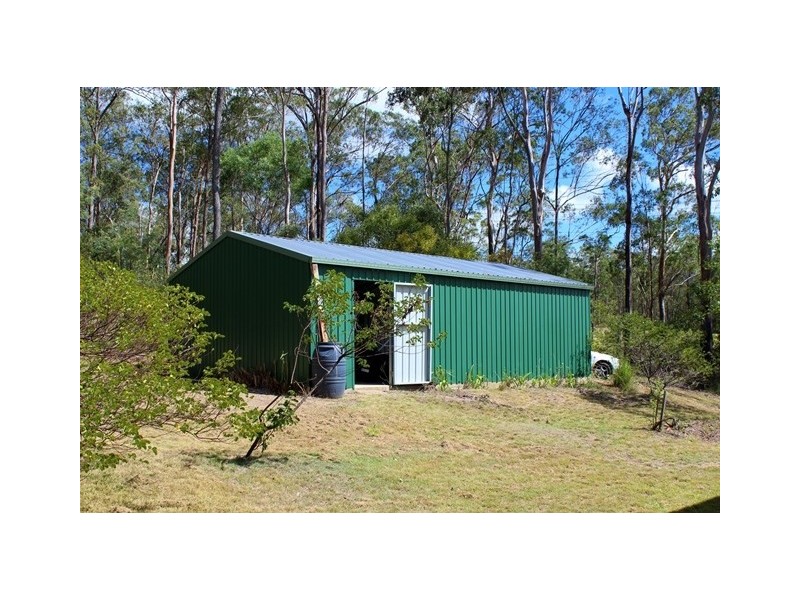 49 Franks Road, Blackbutt QLD 4306