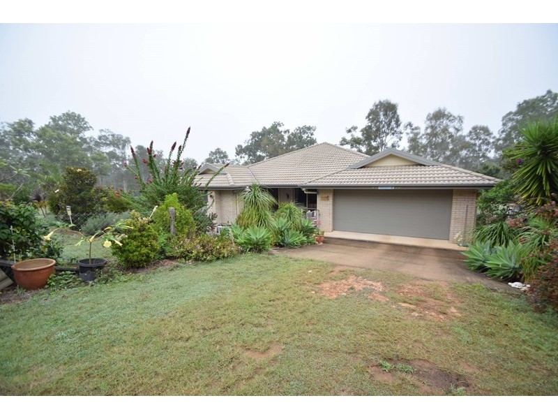 31 Windsor Drive, Mount Hallen QLD 4312