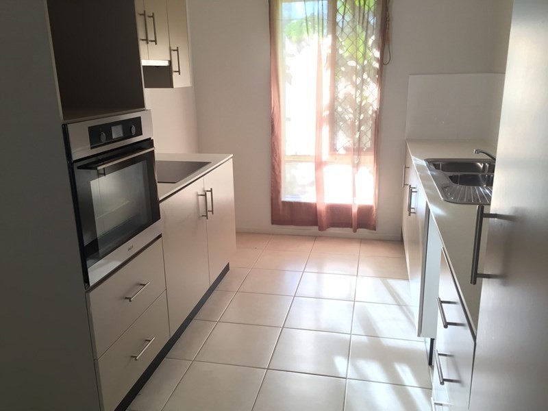 Unit 4, 17 Francis Terrace, Esk QLD 4312