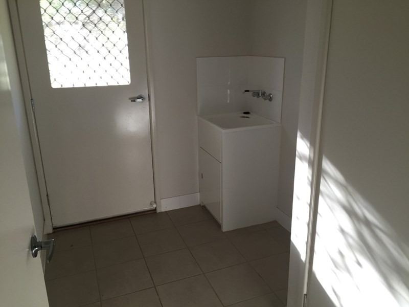 Unit 4, 17 Francis Terrace, Esk QLD 4312