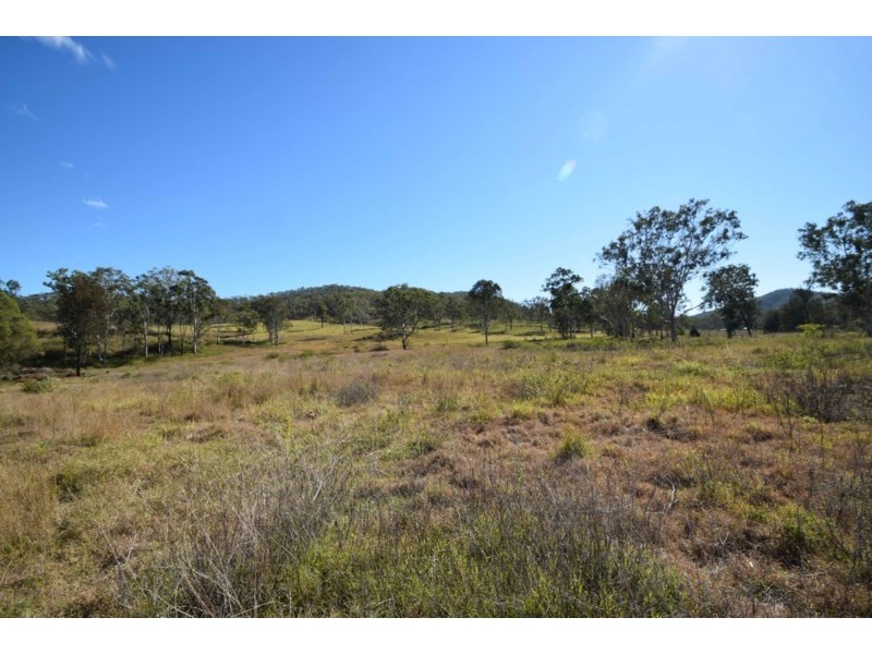 317 Sim Jue Creek Road, Dundas QLD 4306