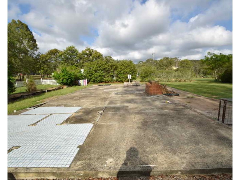 123 Cedar Avenue, Esk QLD 4312