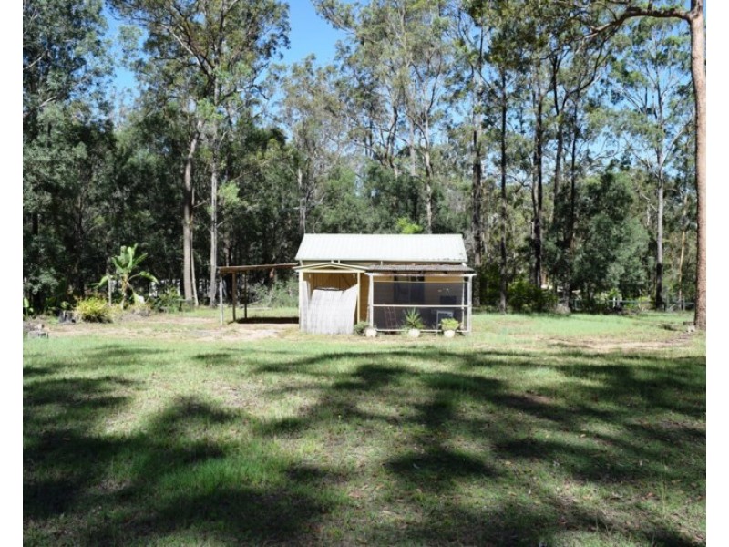 175 Packer Road, Blackbutt QLD 4306