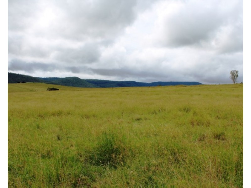 1169 Cooeeimbardi Road, Fulham QLD 4313