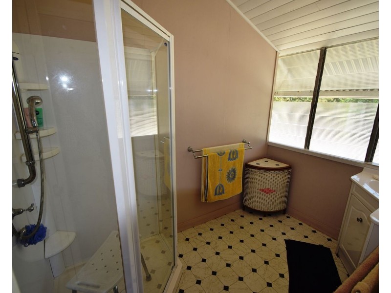 17 Dingyarra Street, Toogoolawah QLD 4313