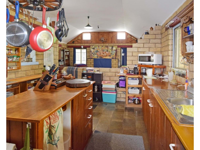 410 Langtons Lane, Esk QLD 4312