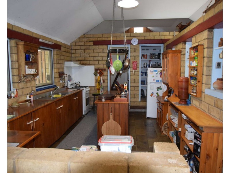 410 Langtons Lane, Esk QLD 4312