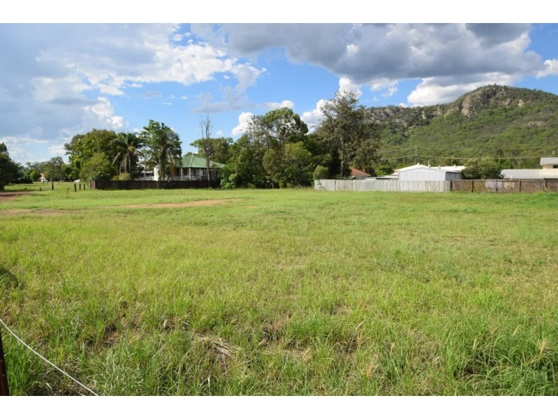 149-153 Ipswich Street, Esk QLD 4312