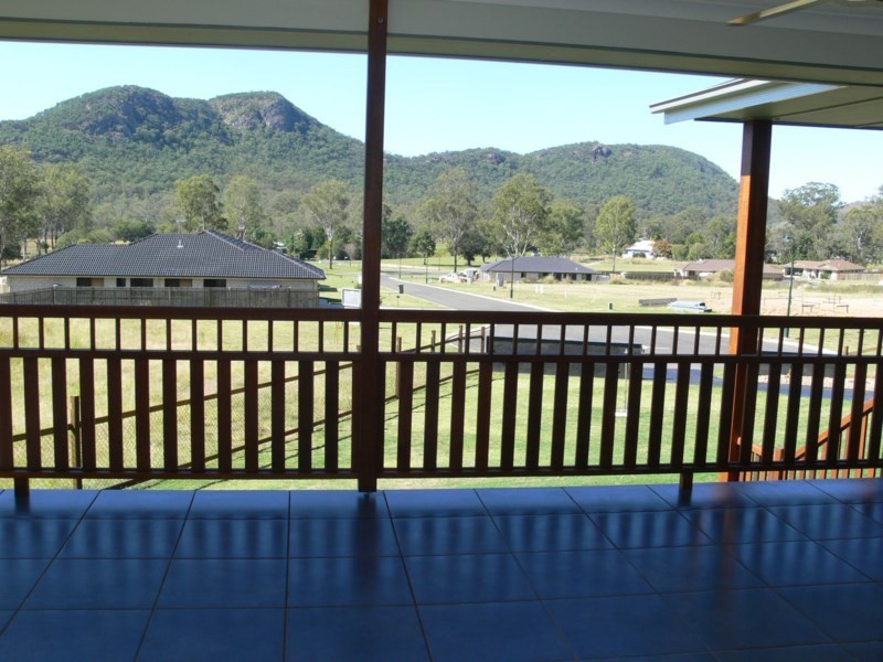 24 Jelica Place, Esk QLD 4312