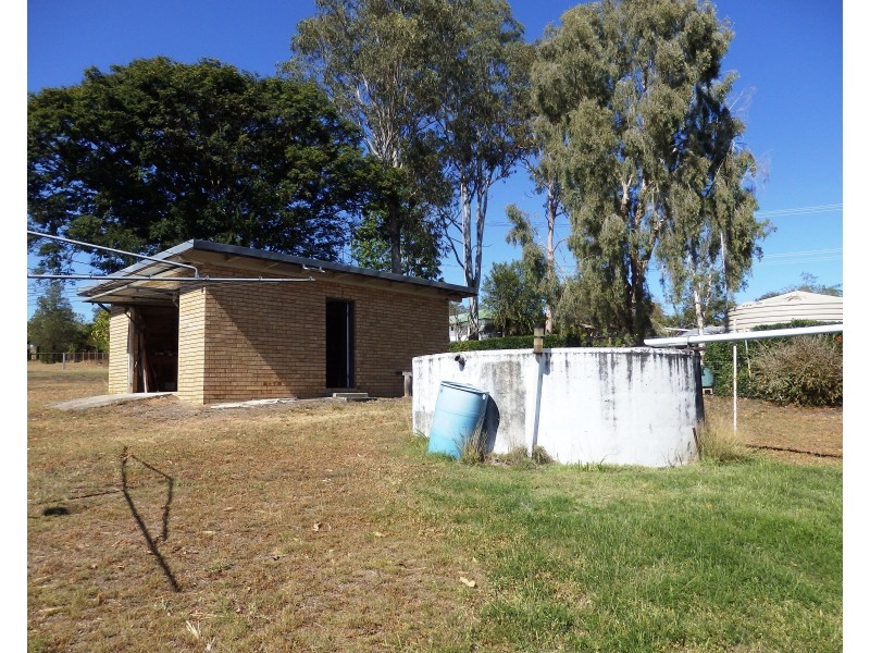 50 Dingyarra Street, Toogoolawah QLD 4313