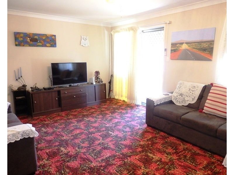 50 Dingyarra Street, Toogoolawah QLD 4313