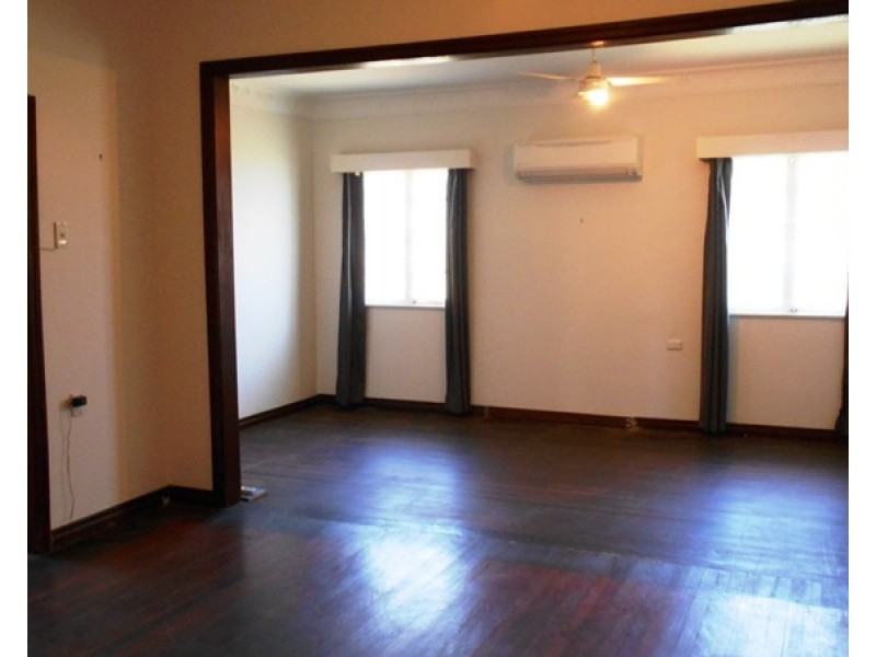 20 George Street, Toogoolawah QLD 4313